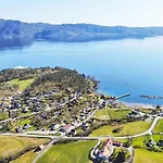 8 Person In Jelsa-by Traum *